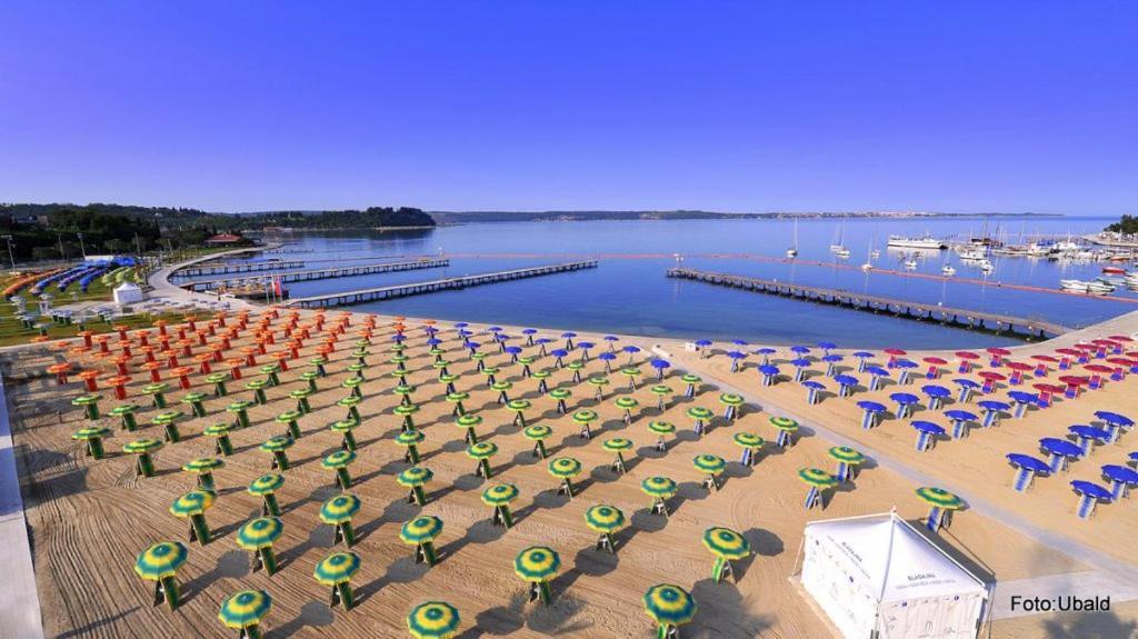 Apartment Monte Carlo Portorož Exteriör bild